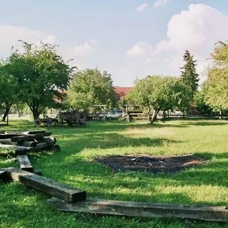 Gartenfewo In Unserer 